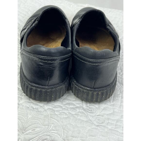 Clarks Collection Women's Size 9.5 Black Pearl Leather Loafer Style 28692 - Picture 4 of 10